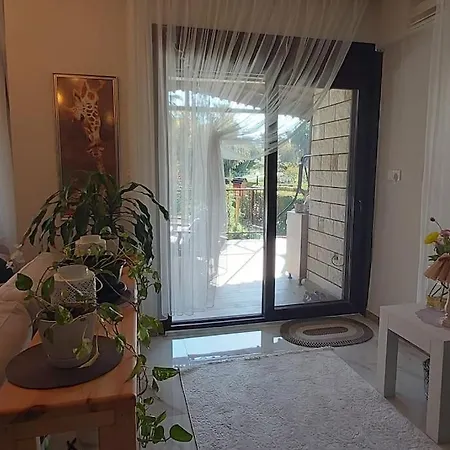 Bohem Tarzinda Villaniz Sizi Bekliyor Villa