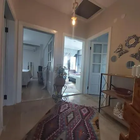 Bohem Tarzinda Villaniz Sizi Bekliyor